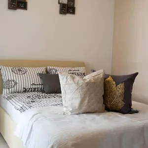  Apartment Sany With Pool - Kroatien